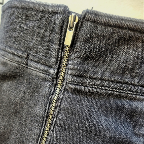 Banana Republic Midi Skirt -Sweatshirt Feel - Picture 3 of 6